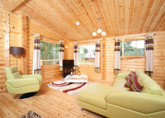 LOUNGE AREA